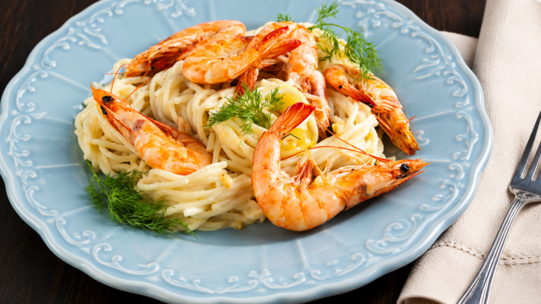 Spaghetti z Krewetkami i Cytryną – Lekki, Kremowy Obiad w Kilkanaście Minut